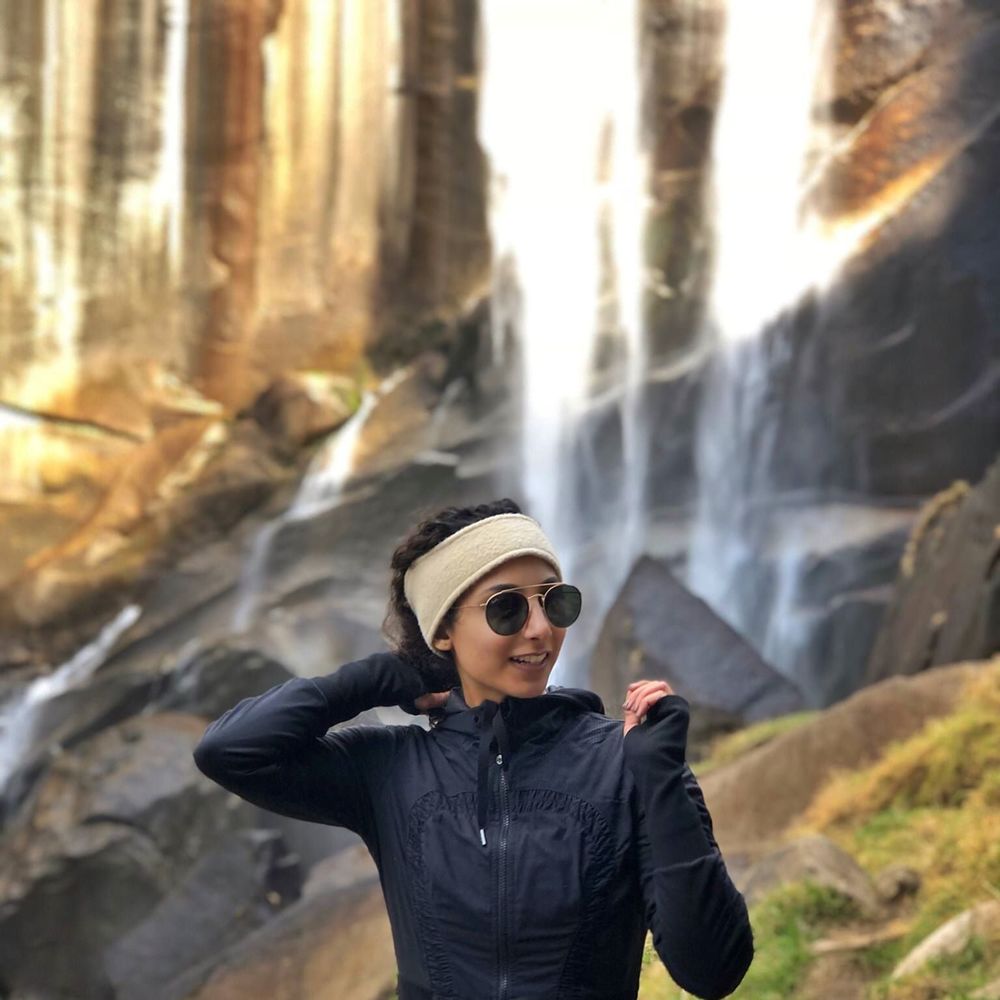 Meet your Posher, Isabel